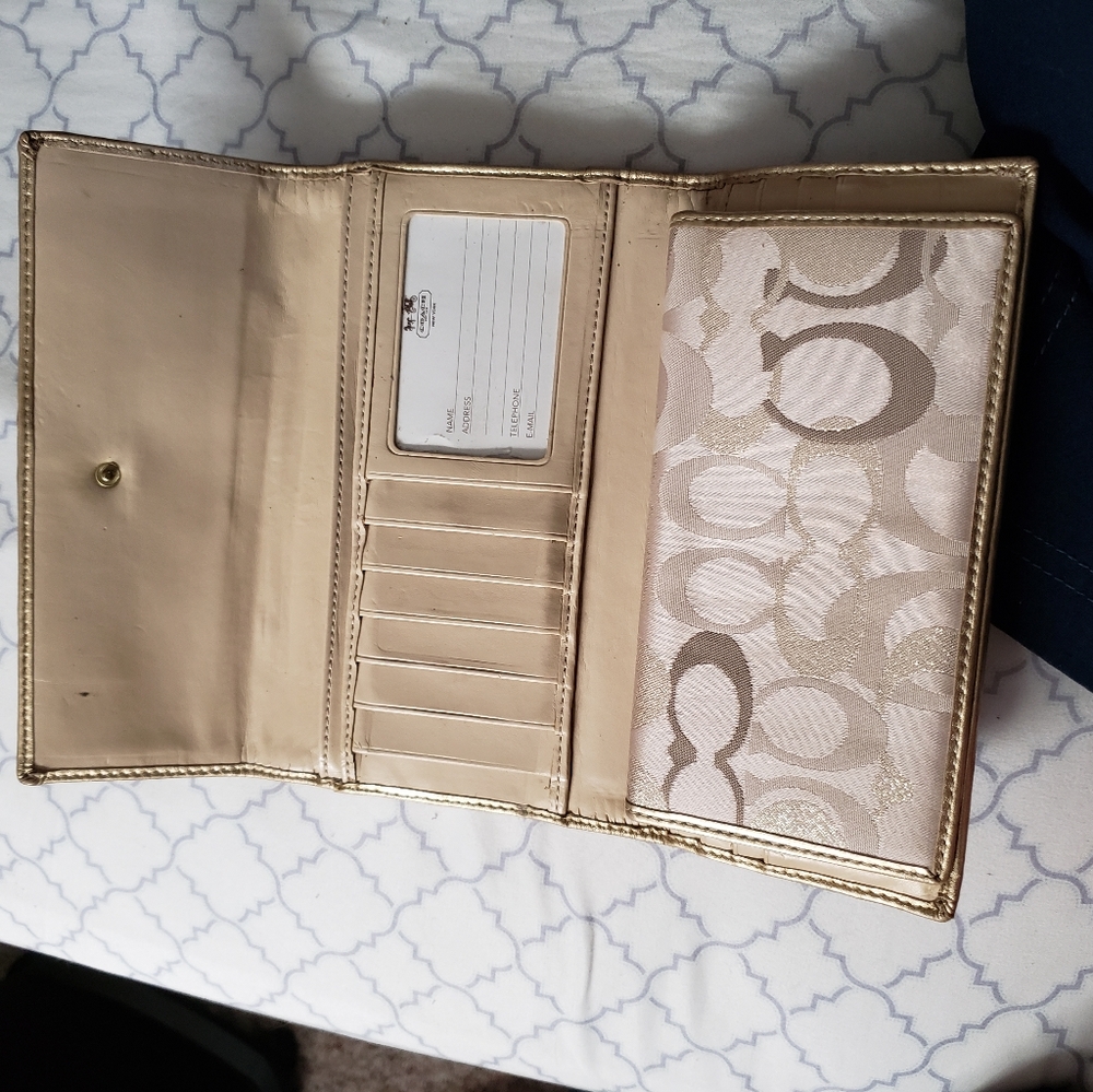 Coach Wallet - image 6
